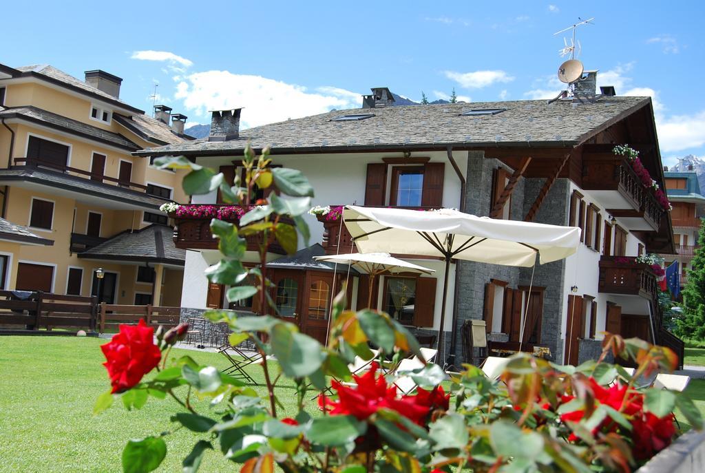 Chalet Gardenia Bormio Exteriör bild
