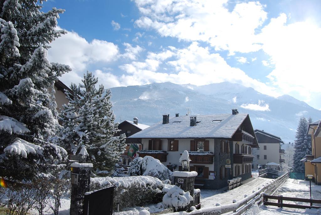 Chalet Gardenia Bormio Exteriör bild