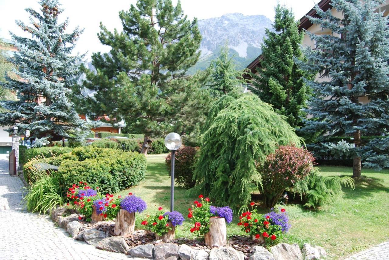 Chalet Gardenia Bormio Exteriör bild
