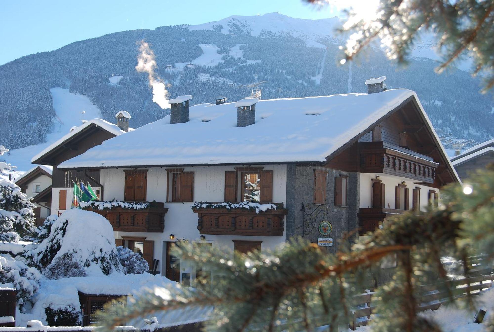 Chalet Gardenia Bormio Exteriör bild