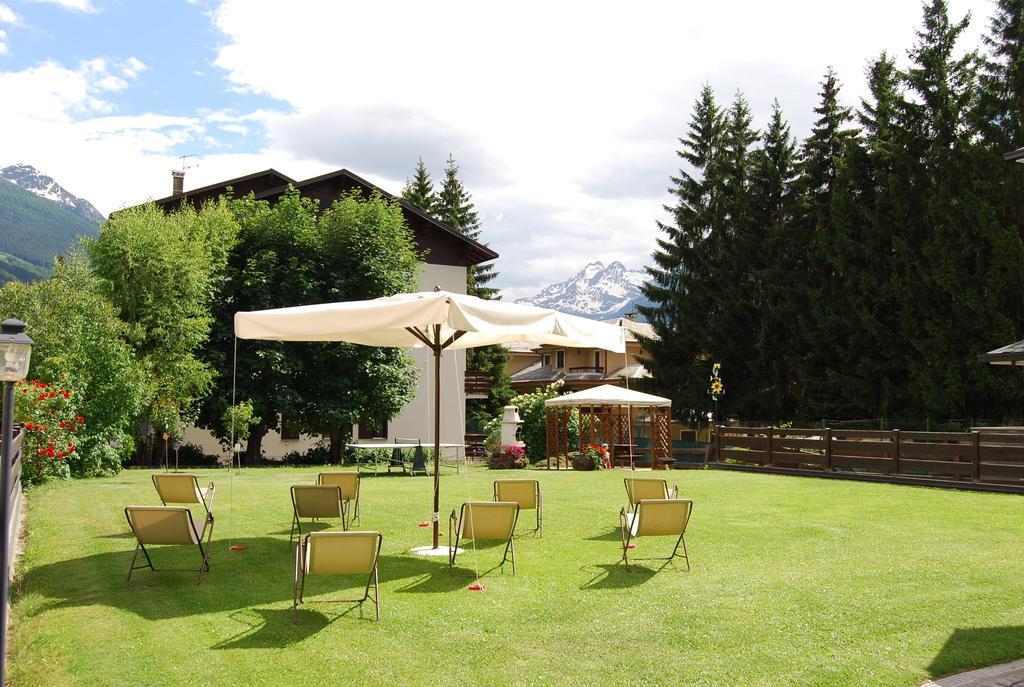 Chalet Gardenia Bormio Exteriör bild