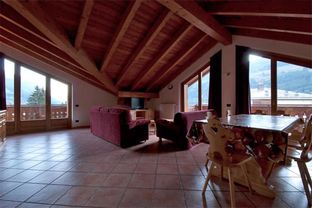 Chalet Gardenia Bormio Rum bild